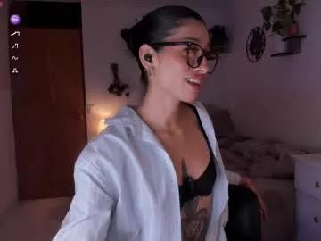 connie_deep from Chaturbate