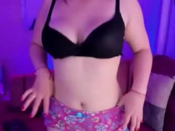 conniejames_m from Chaturbate