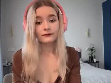 crave_eveline from Chaturbate is Freechat