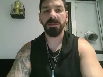 Crazycouple1011 from Chaturbate
