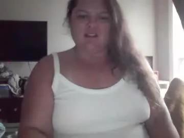 Crystalizzzee from Chaturbate