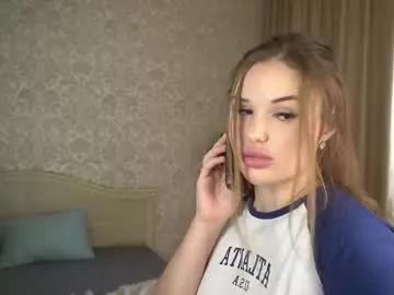 Crystall_bliss from Chaturbate