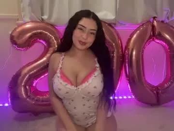 cuddlymoana from Chaturbate