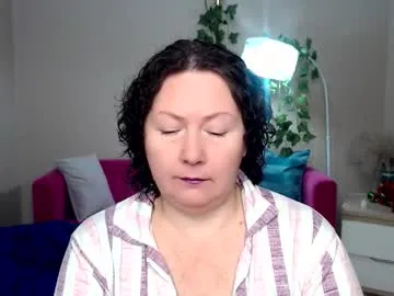 Freechat curvy_girlz on Chaturbate