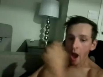 Cutewaldo from Chaturbate