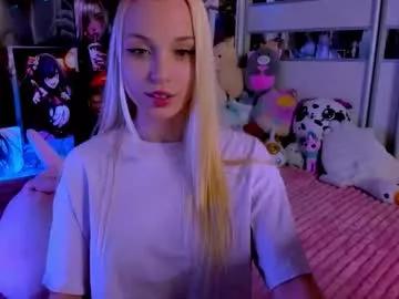 Cuttie_ponyy from Chaturbate