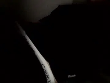 Daddyuk_0 from Chaturbate