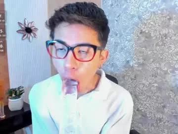 dads_rider from Chaturbate