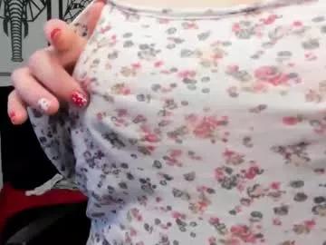 Daenerys_23_ from Chaturbate