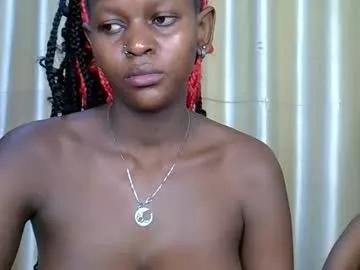 Daisy_bunnie from Chaturbate