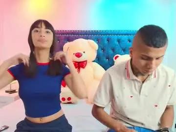 damian_and_roxanne from Chaturbate is Freechat