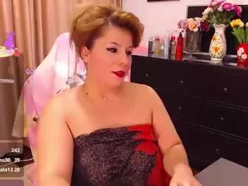 danahot4u from Chaturbate