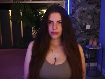 Freechat danielareign on Chaturbate