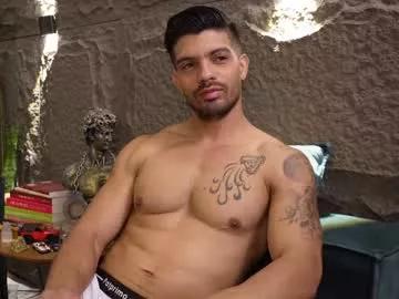 dann_saenz from Chaturbate