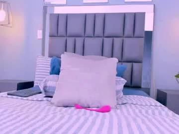 danna_caramelo_ from Chaturbate