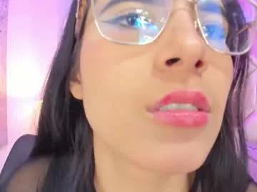 danniakross from Chaturbate