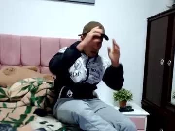 dannyhothot from Chaturbate