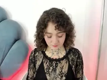 daphneblunt — GOAL: Show tits [50 tokens remaining] Hey guys, welcome to my room, I'm new and I hope we have a lot of fun together.   #bigpussylips #smalltits #hairyarmpits #saliva #tummy