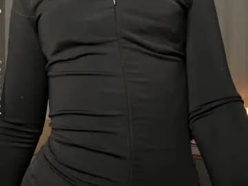 Darklycurious from Chaturbate