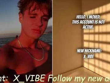 Dave_maxwell from Chaturbate