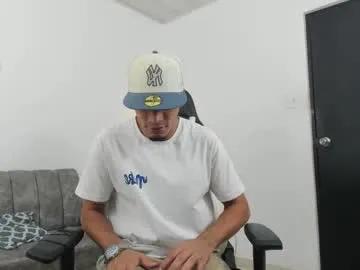 dave_skinnycum420 from Chaturbate is Freechat