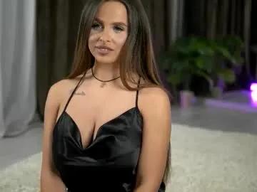 Deborahlowe from Chaturbate