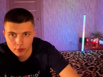 Freechat denissofia on Chaturbate