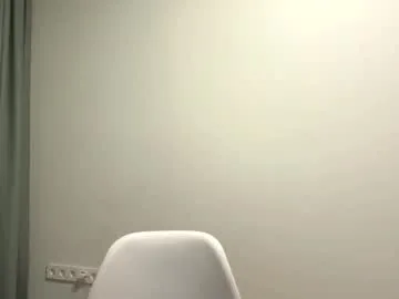 Freechat denniskibler on Chaturbate