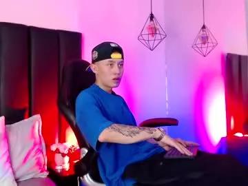 dereck_sm1th from Chaturbate