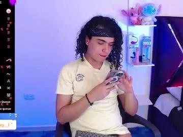 derek_greyy_ from Chaturbate