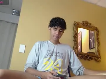 Freechat deren_ on Chaturbate