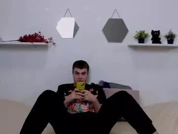 derrickwood from Chaturbate