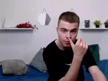 derrickwood from Chaturbate