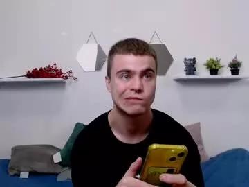 derrickwood from Chaturbate