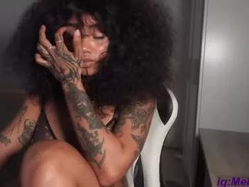 Diamon_kataleya from Chaturbate