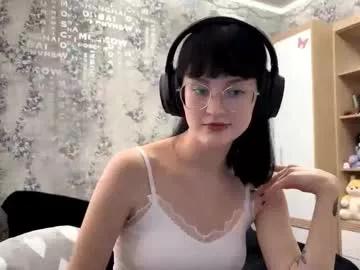 Dodiebabikian from Chaturbate