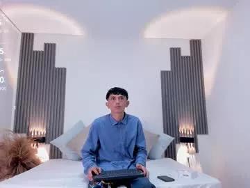 dodoy_criss from Chaturbate