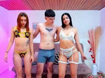 dolls_wallen from Chaturbate