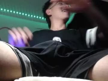Douglas_drake from Chaturbate