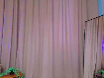 Dreamyeyesella from Chaturbate