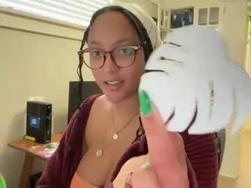 dreamyriri from Chaturbate is Freechat