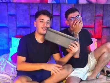 Dual_seduction25 from Chaturbate