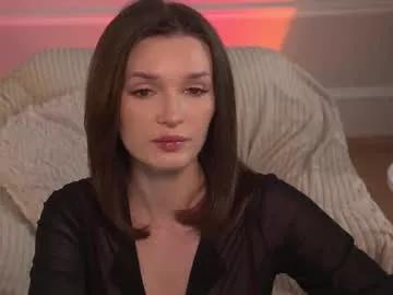 e_vvv_a from Chaturbate
