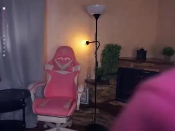 Earthadobb from Chaturbate