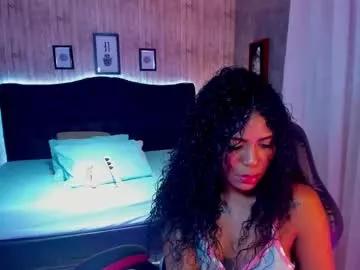 edelaine_rogers from Chaturbate