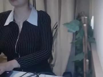 electrocute_me from Chaturbate