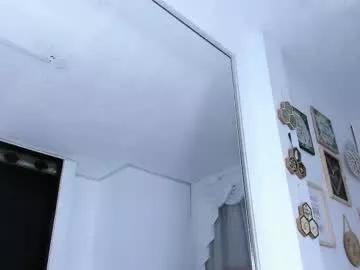 elenaa_salvatore from Chaturbate
