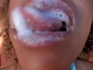 elietthe from Chaturbate