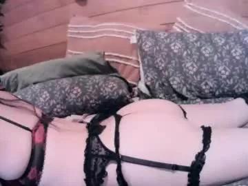 ella_girlnextdoor from Chaturbate is Freechat