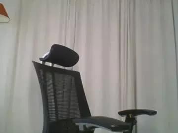 ella_laurel from Chaturbate
